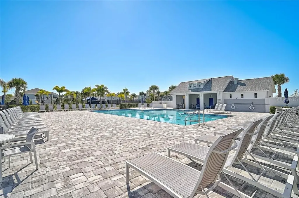 1756 Cleat Lane Sarasota FL 34240