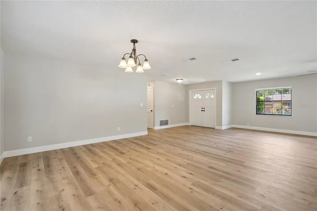 601 E Citrus Street Altamonte Springs FL 32701
