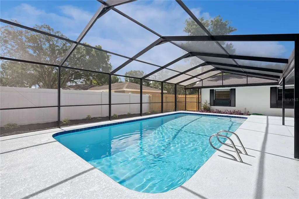 601 E Citrus Street Altamonte Springs FL 32701