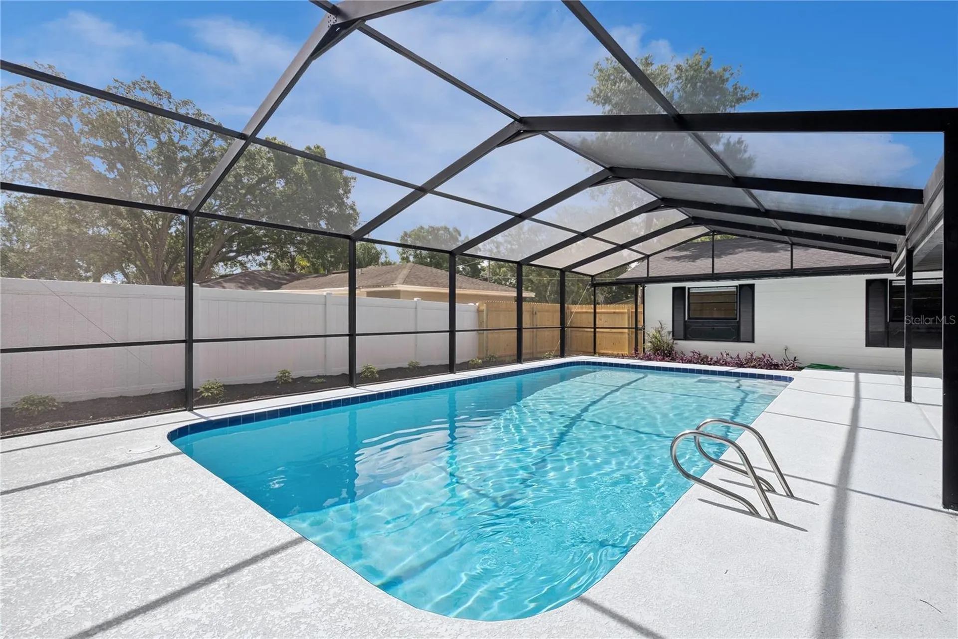 601 E Citrus Street Altamonte Springs FL 32701