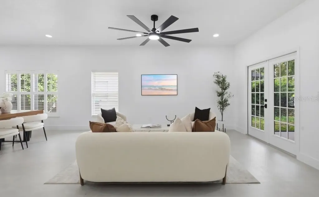 9632 Myrtle Creek Lane Orlando FL 32832