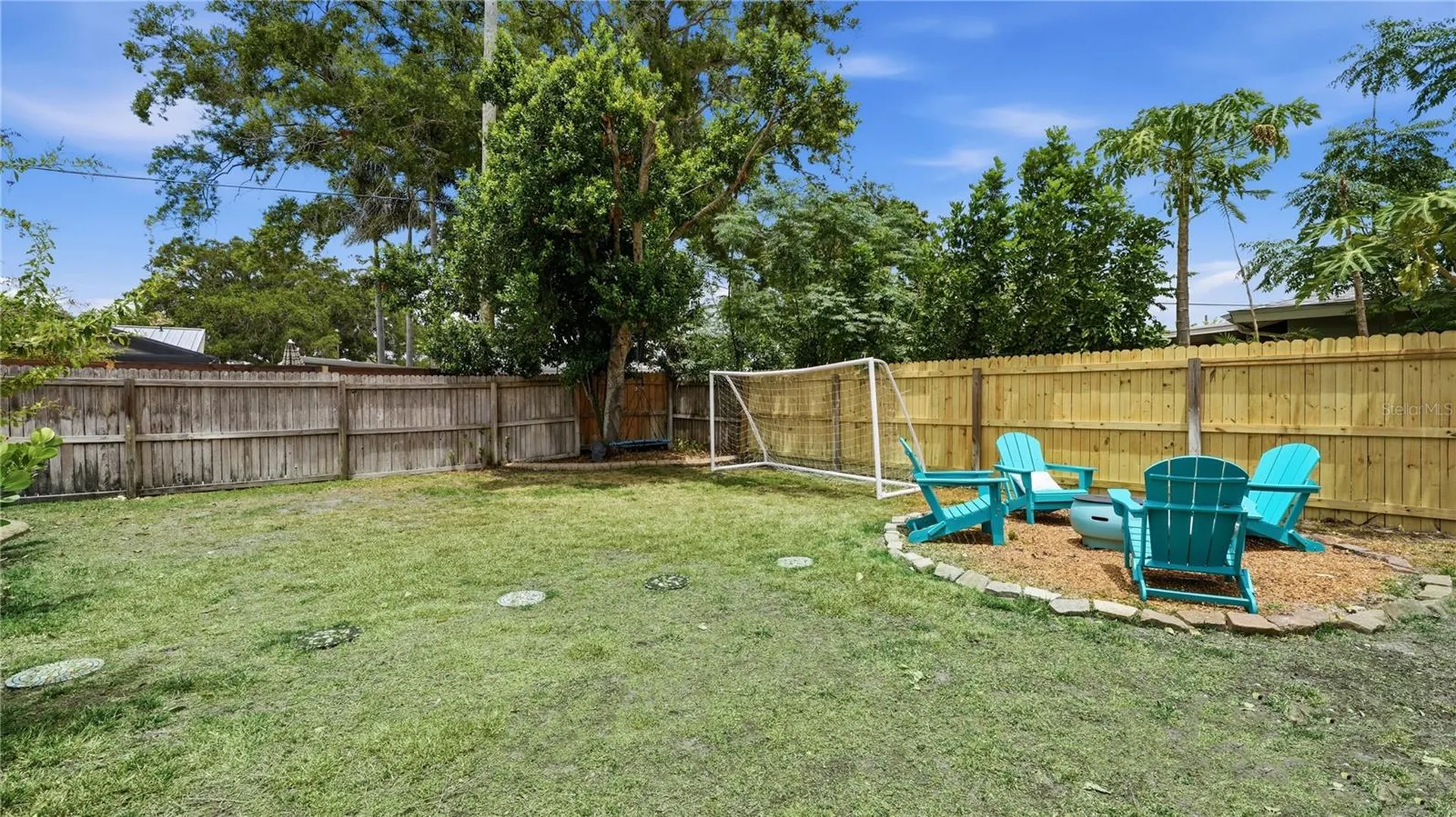 2561 Sunnyside Street Sarasota FL 34239