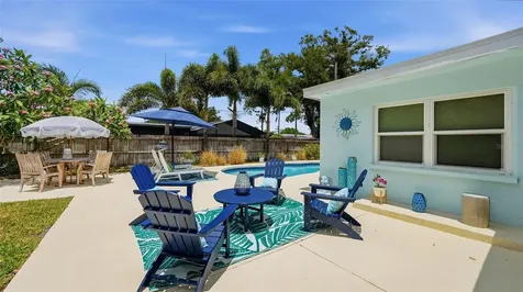 2561 Sunnyside Street Sarasota FL 34239