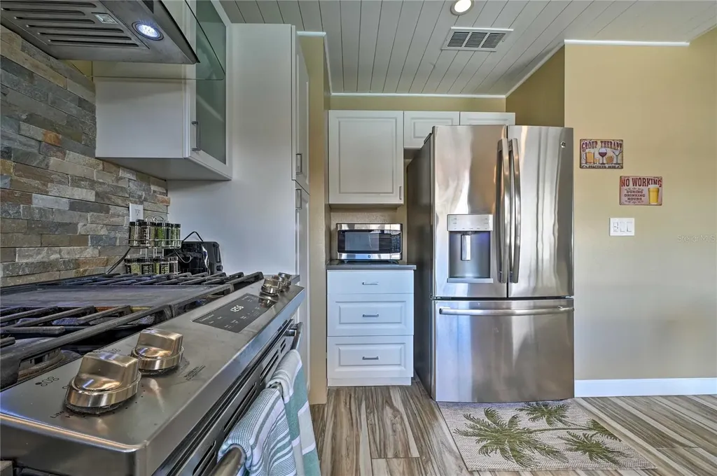 5120 Nashville Drive Tampa FL 33624