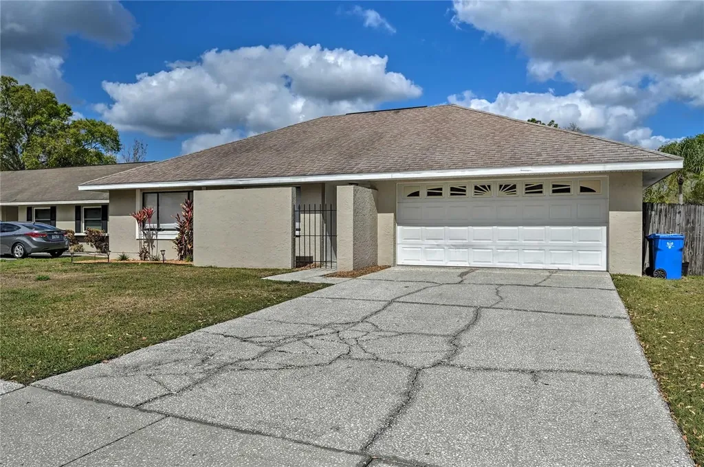 5120 Nashville Drive Tampa FL 33624
