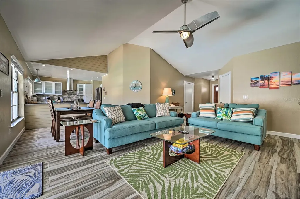 5120 Nashville Drive Tampa FL 33624