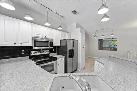 603 Arbor Lake Lane Tampa FL 33602
