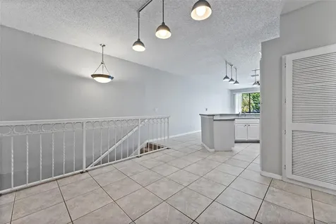 603 Arbor Lake Lane Tampa FL 33602
