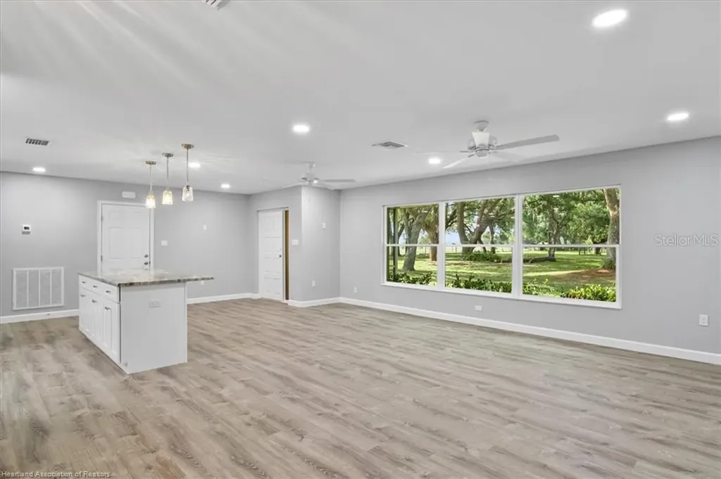 203 Boyer Street Venus FL 33960