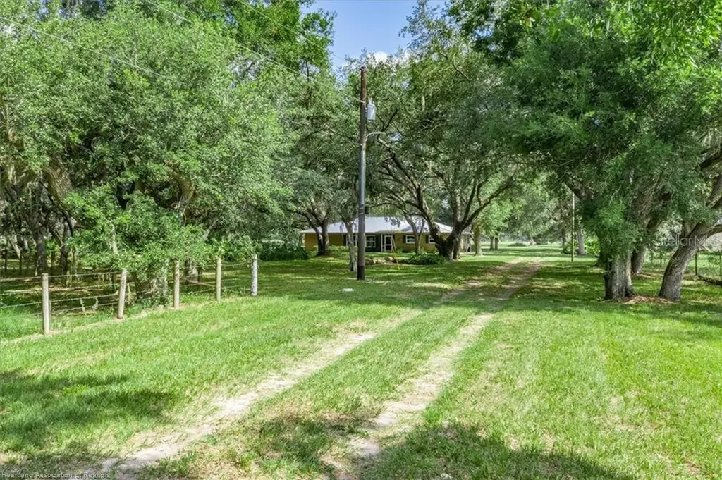 203 Boyer Street Venus FL 33960