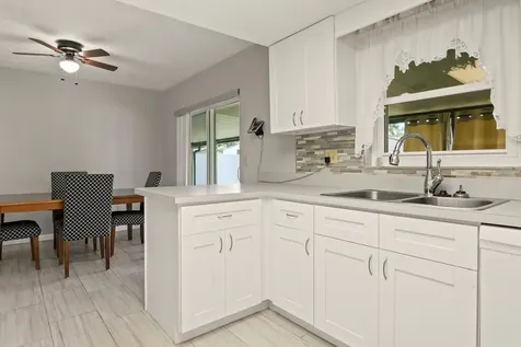11403 Fillmore Avenue Seffner FL 33584
