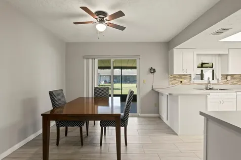 11403 Fillmore Avenue Seffner FL 33584