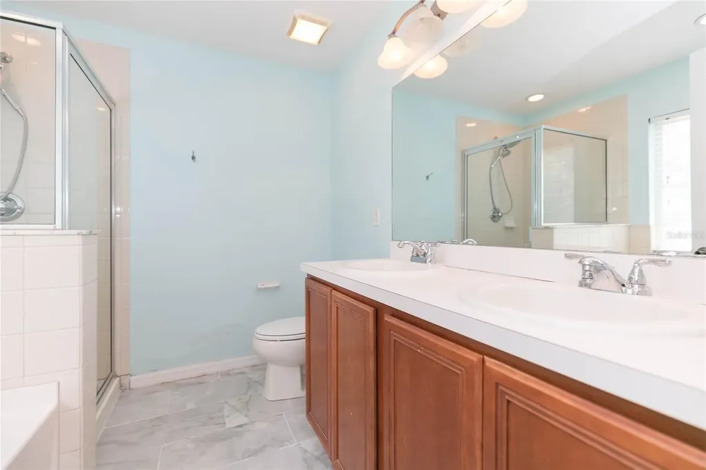3152 Royal Tuscan Lane Valrico FL 33594
