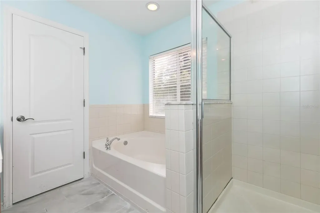 3152 Royal Tuscan Lane Valrico FL 33594