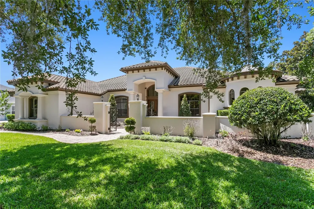 16303 Dunlindale Drive Lithia FL 33547