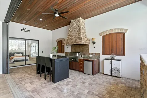 16303 Dunlindale Drive Lithia FL 33547