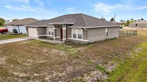 1801 NW 5th Place Cape Coral FL 33993
