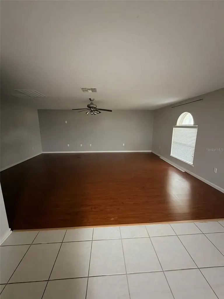 1312 Hawks Nest Avenue Groveland FL 34736
