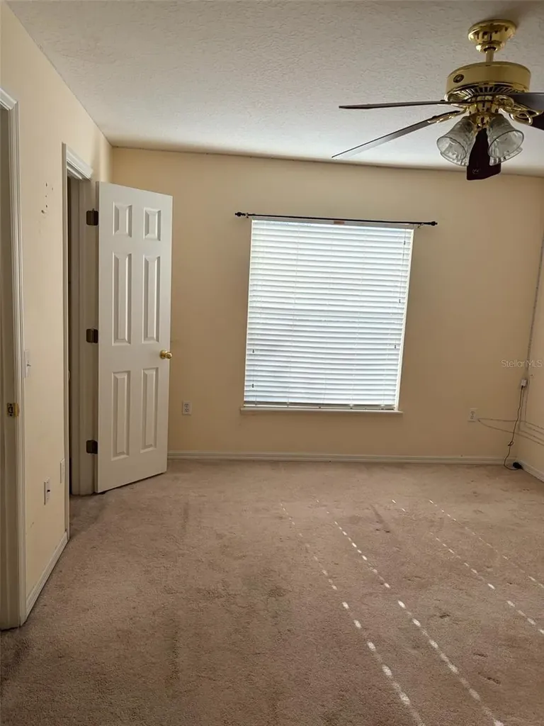 1312 Hawks Nest Avenue Groveland FL 34736