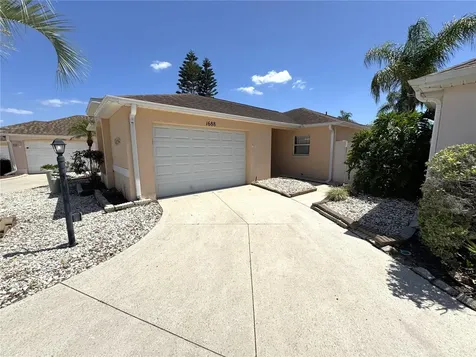 1688 Garcia Court Lady Lake FL 32159