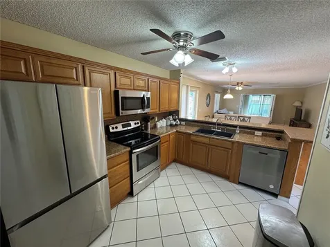1688 Garcia Court Lady Lake FL 32159