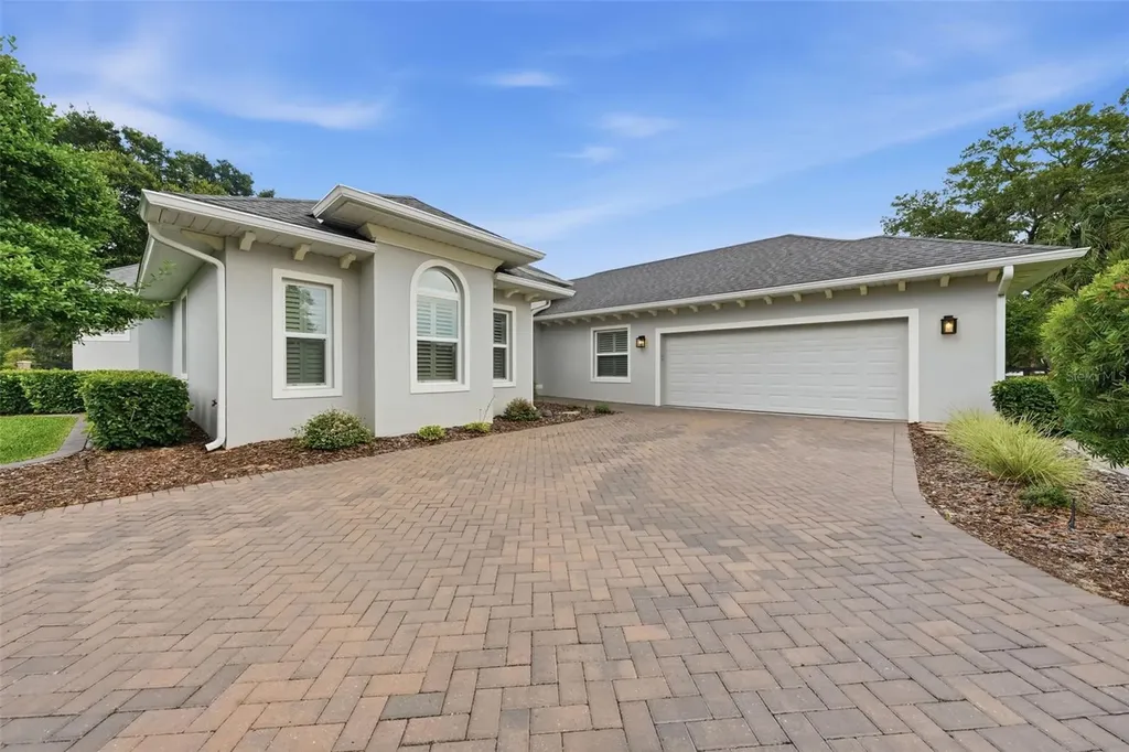 5066 Greens Drive Lady Lake FL 32159