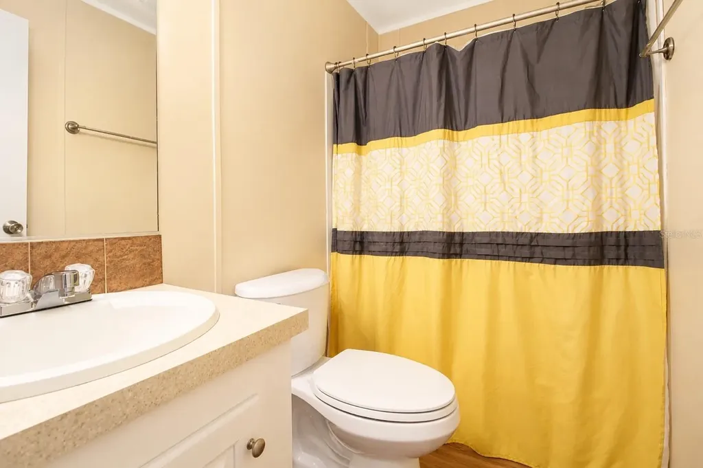 21313 NW 56th Place Newberry FL 32669