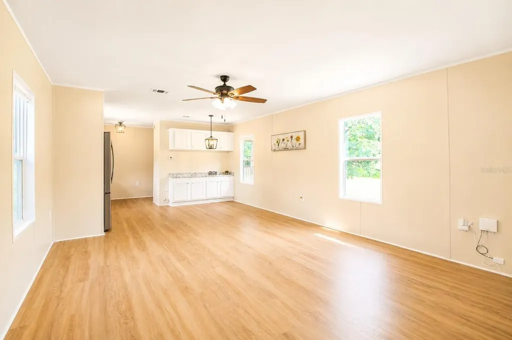 21313 NW 56th Place Newberry FL 32669