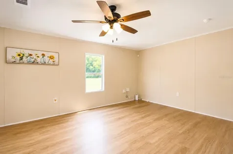 21313 NW 56th Place Newberry FL 32669