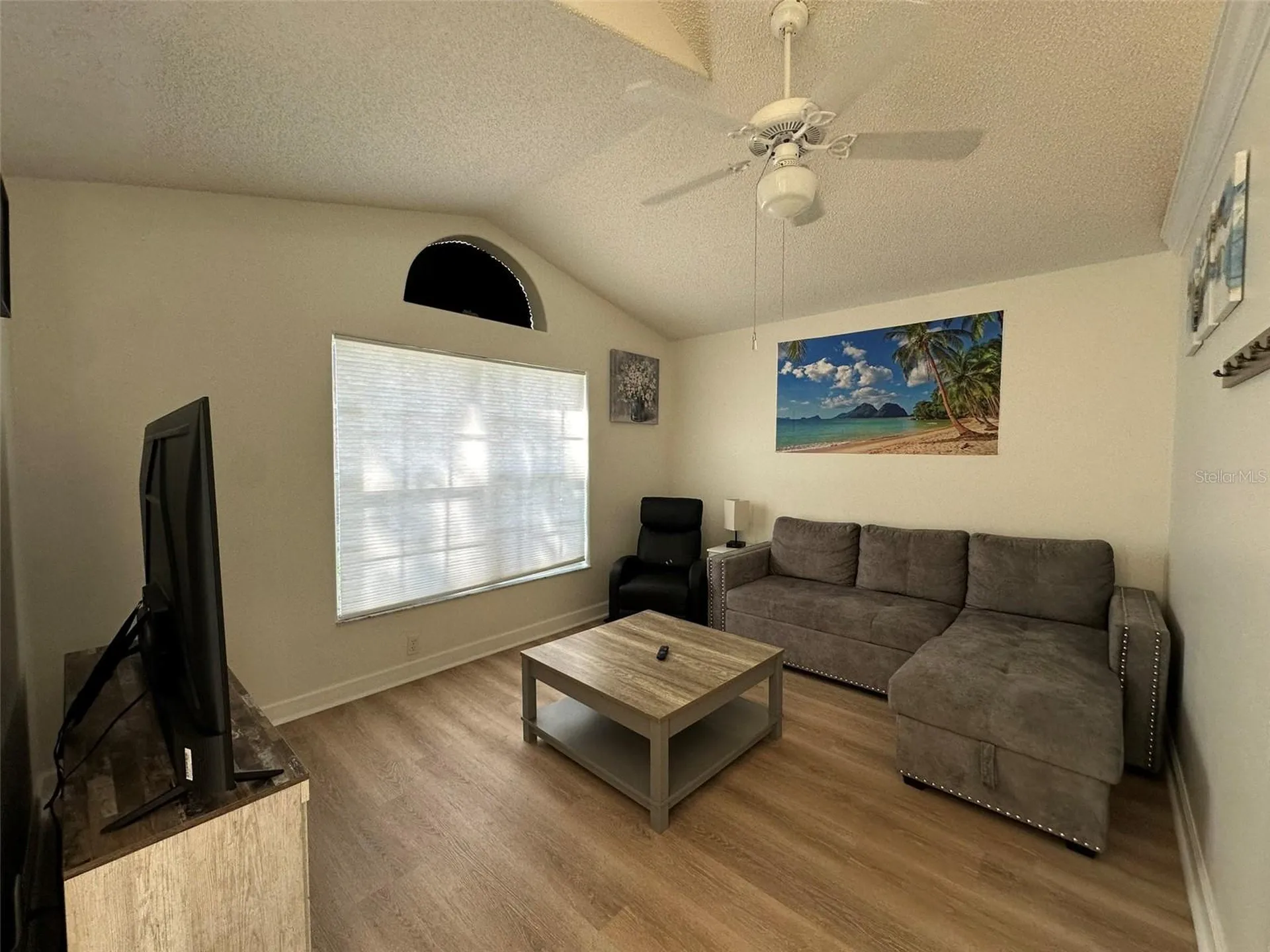 1009 Lake Davenport Boulevard Davenport FL 33897