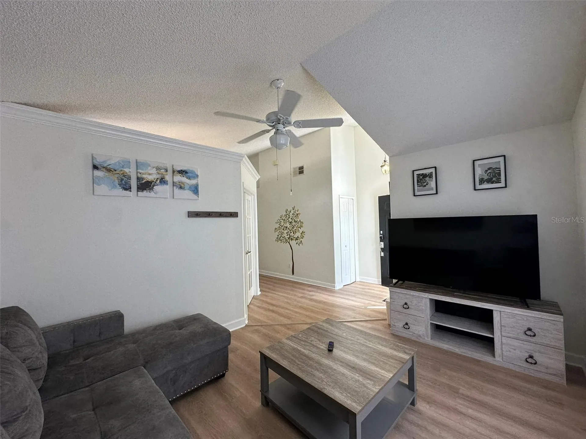 1009 Lake Davenport Boulevard Davenport FL 33897