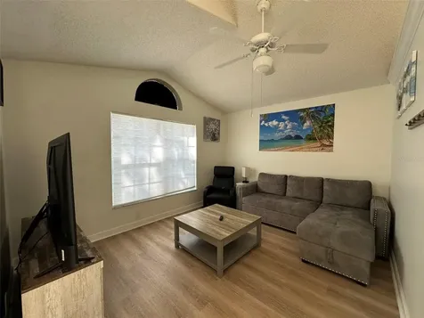 1009 Lake Davenport Boulevard Davenport FL 33897