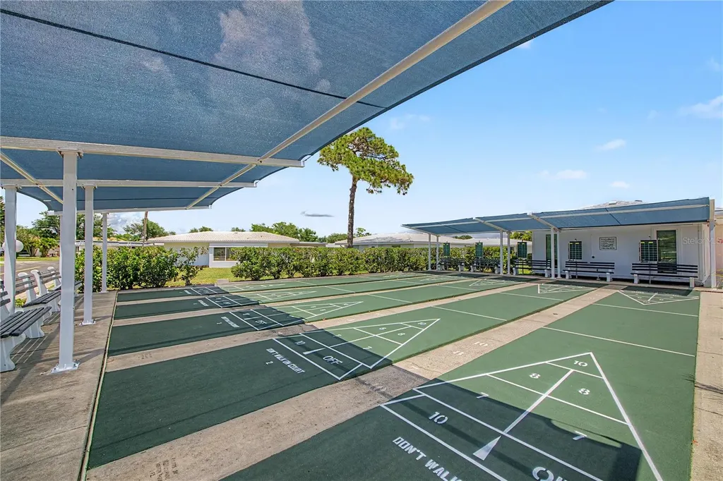 422 Circlewood Drive Venice FL 34293