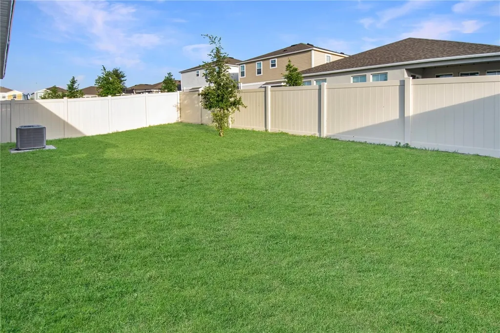 2279 Canyon Oak Drive Davenport FL 33837