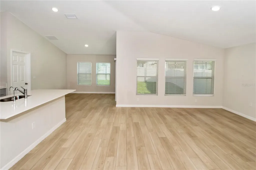2279 Canyon Oak Drive Davenport FL 33837
