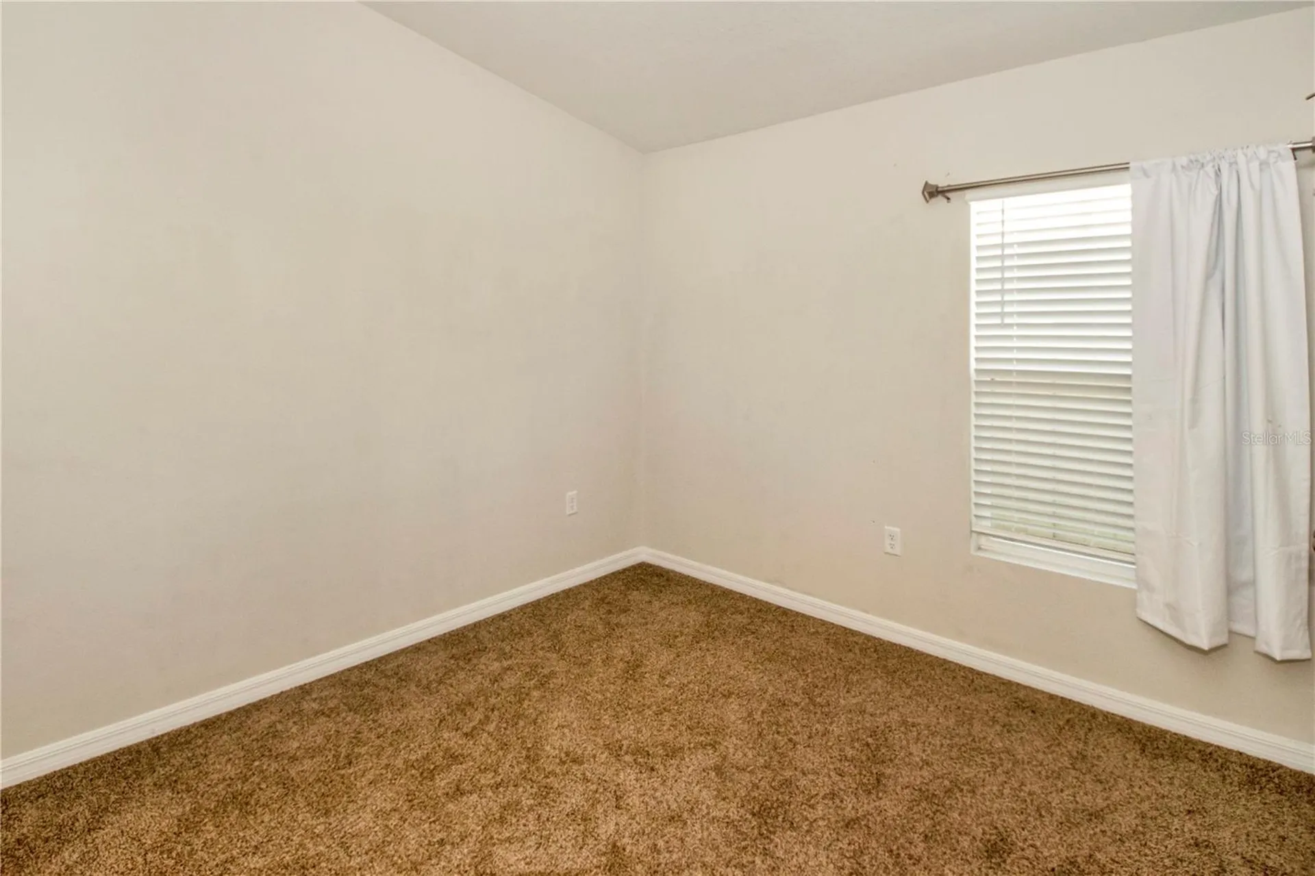 2279 Canyon Oak Drive Davenport FL 33837