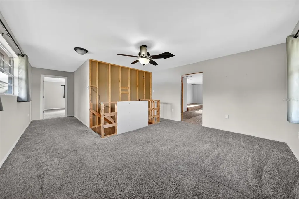 710 Twin Oaks Lane Eustis FL 32726