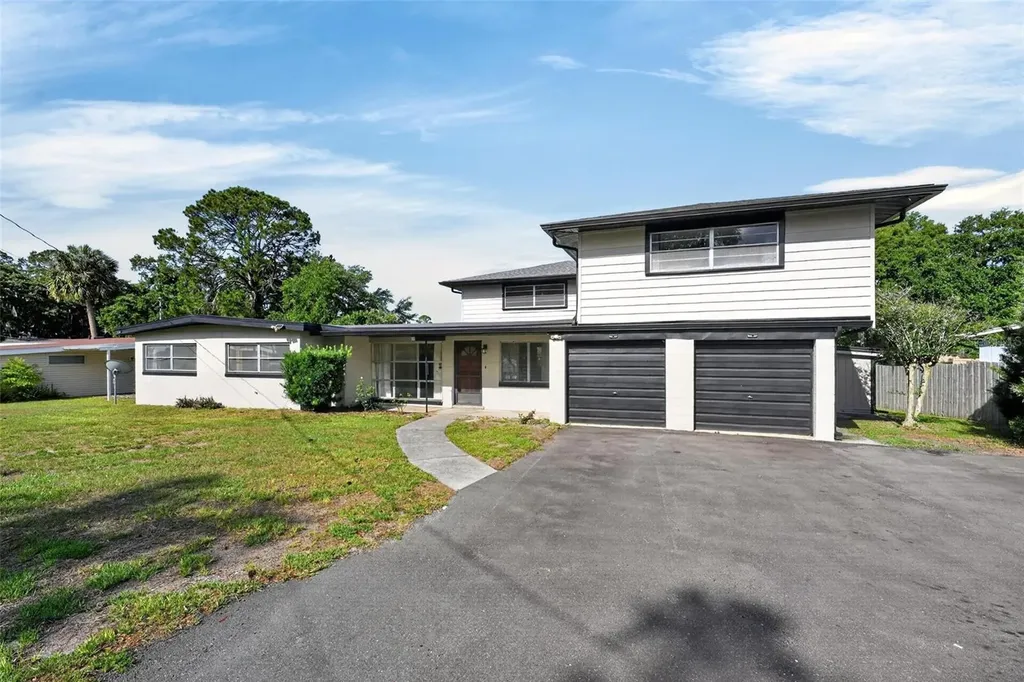 710 Twin Oaks Lane Eustis FL 32726