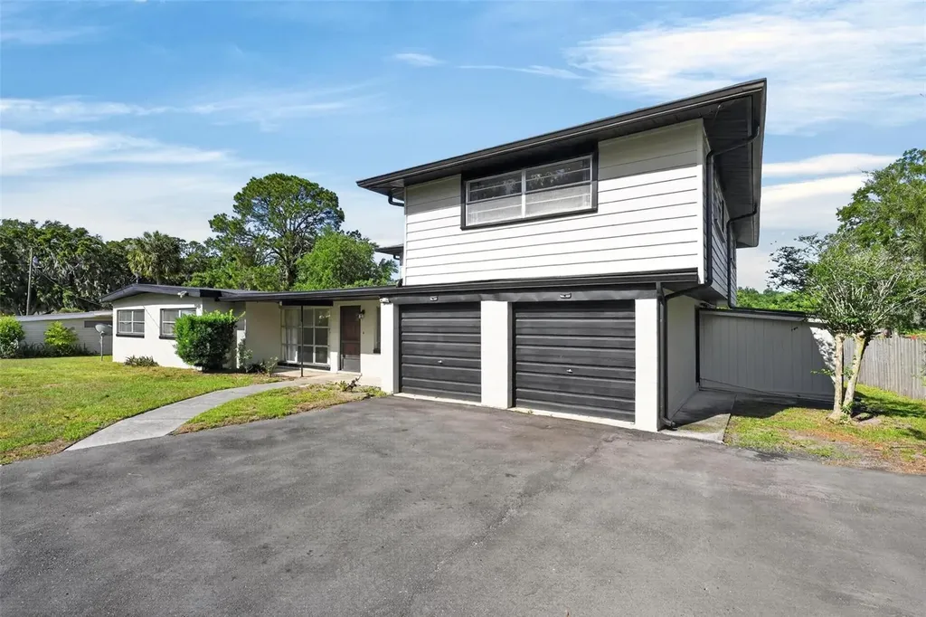 710 Twin Oaks Lane Eustis FL 32726
