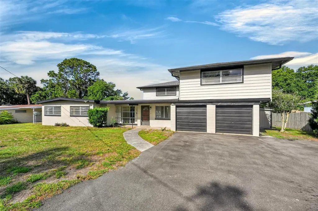 710 Twin Oaks Lane Eustis FL 32726