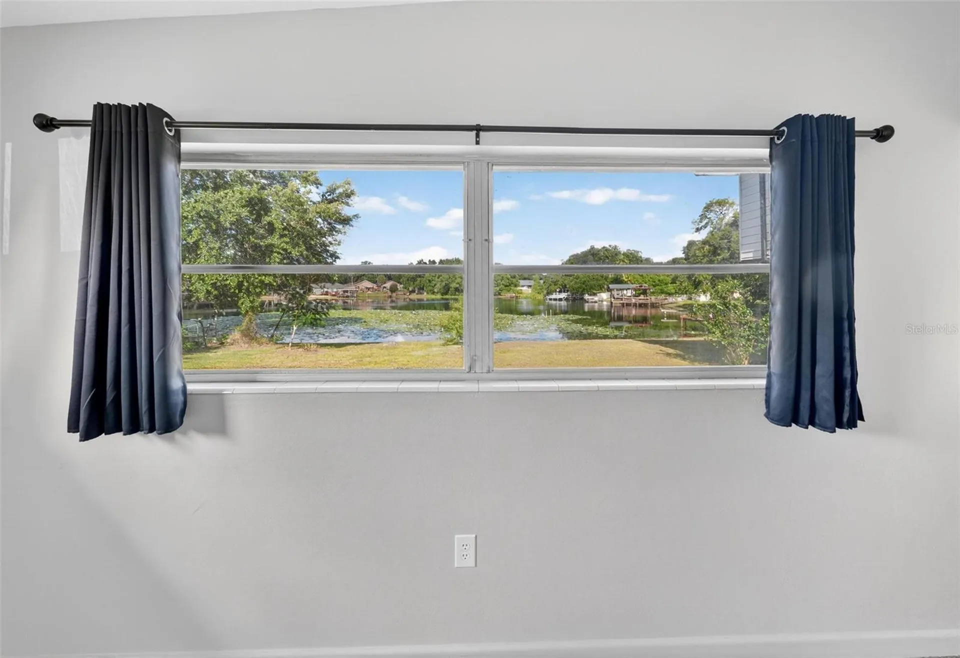710 Twin Oaks Lane Eustis FL 32726
