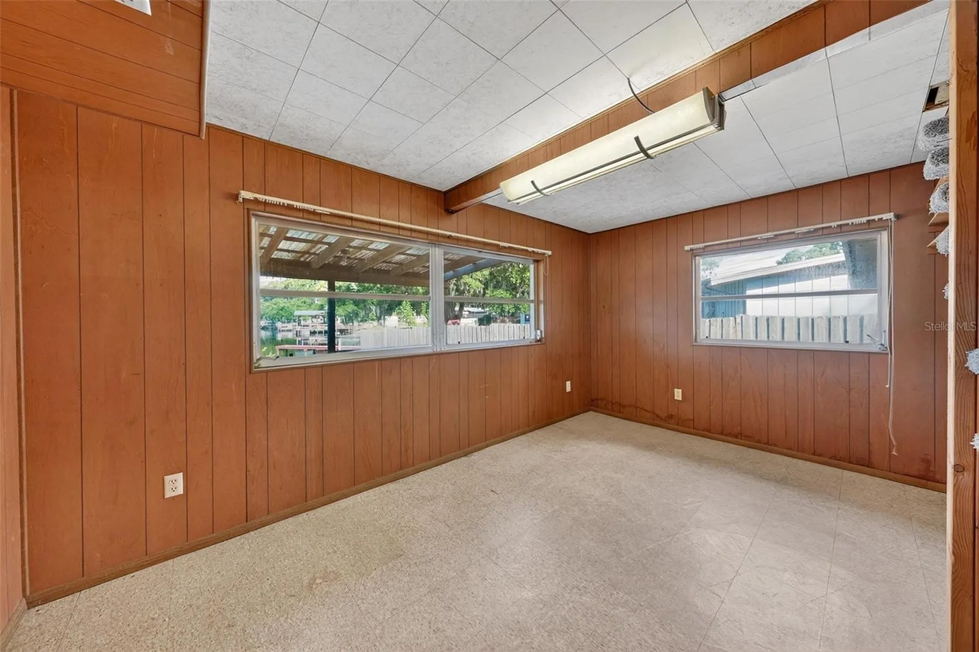 710 Twin Oaks Lane Eustis FL 32726