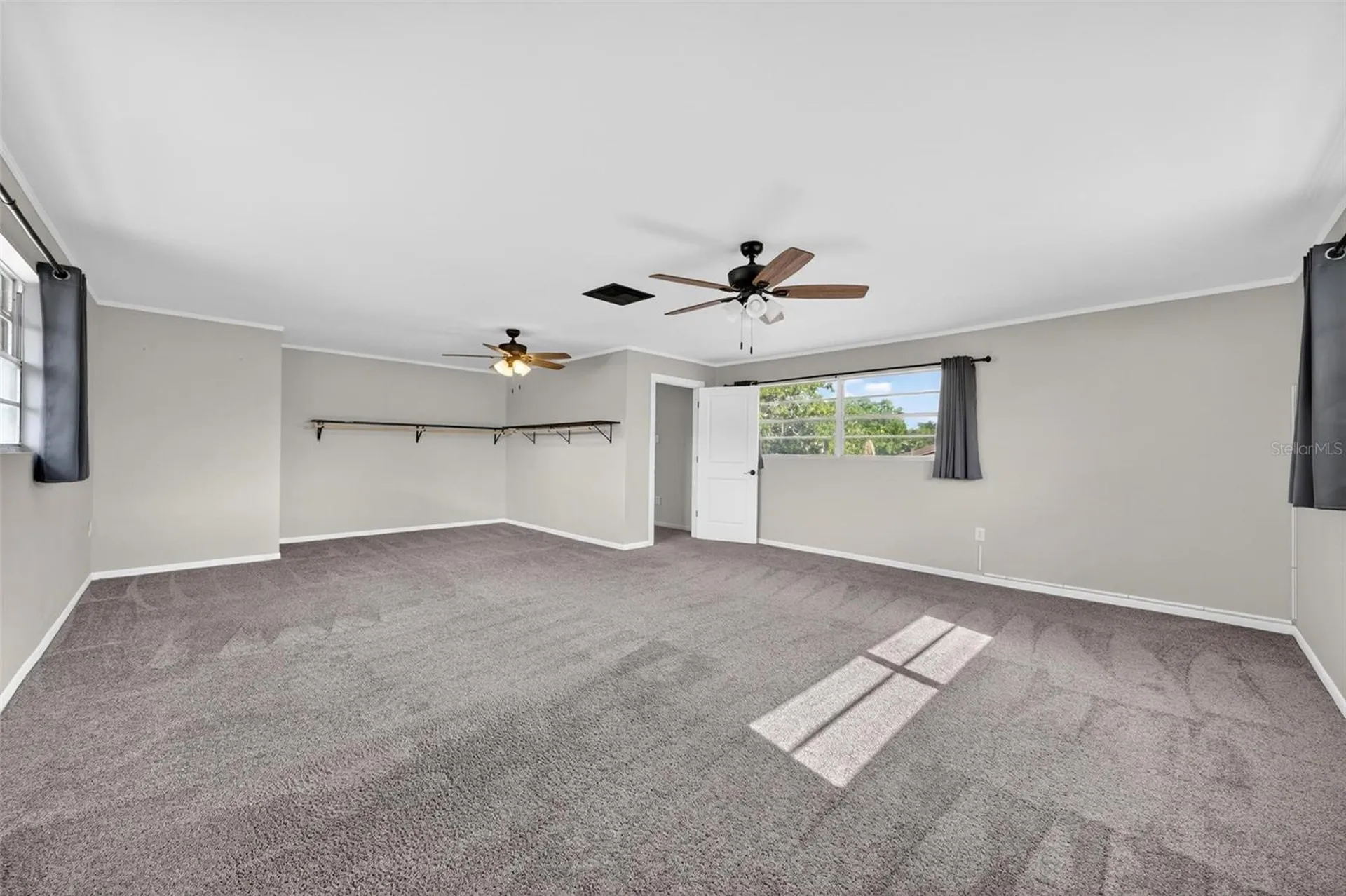 710 Twin Oaks Lane Eustis FL 32726