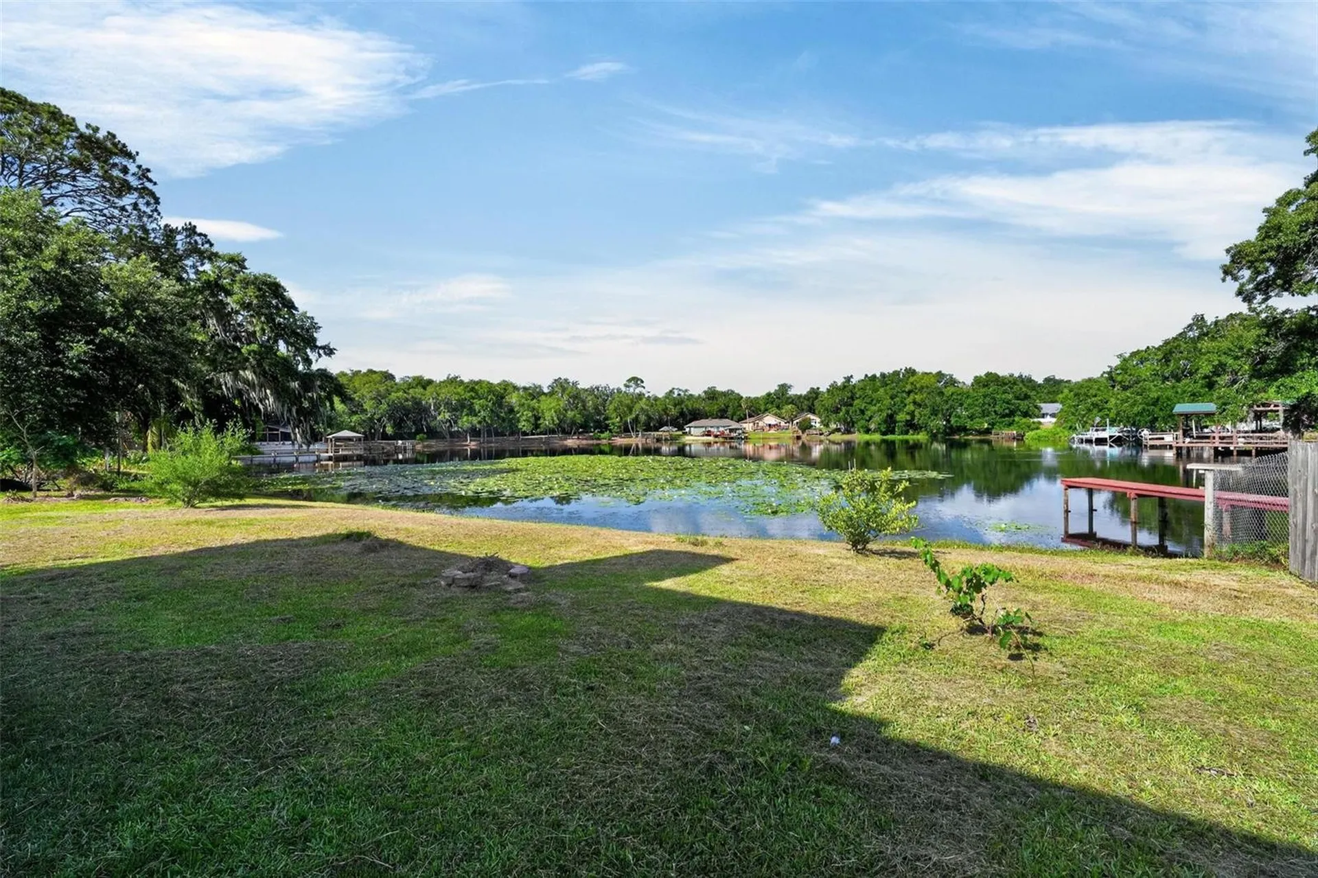 710 Twin Oaks Lane Eustis FL 32726