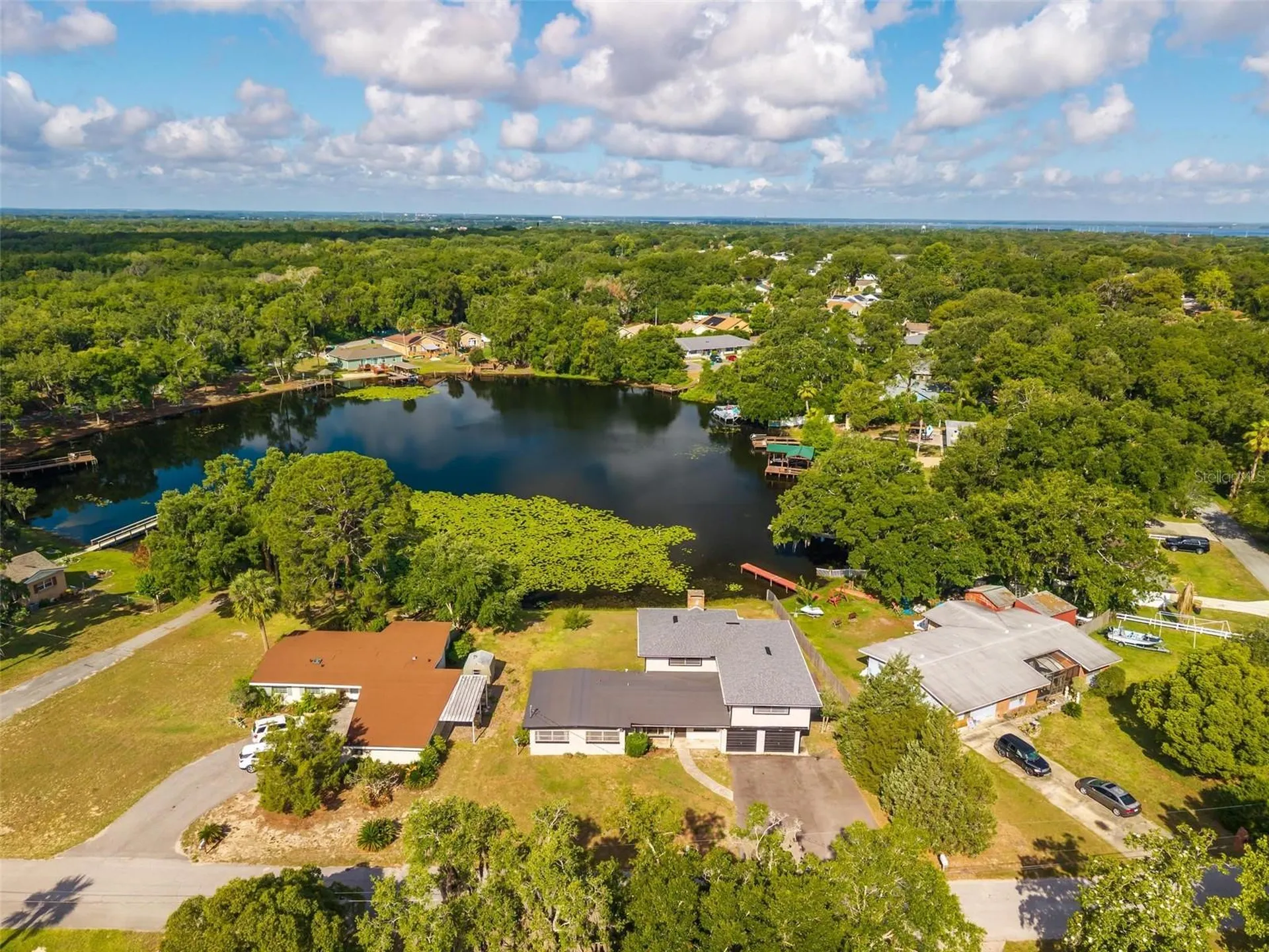 710 Twin Oaks Lane Eustis FL 32726