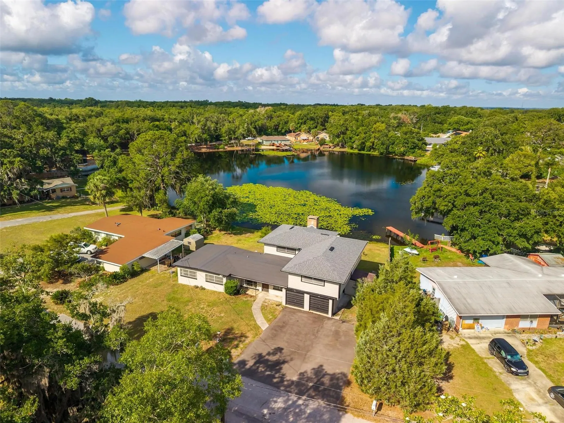 710 Twin Oaks Lane Eustis FL 32726