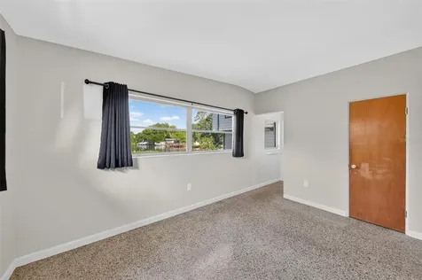 710 Twin Oaks Lane Eustis FL 32726