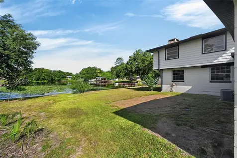 710 Twin Oaks Lane Eustis FL 32726