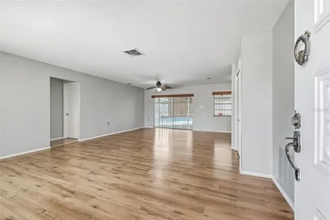 7530 Vienna Lane Port Richey FL 34668