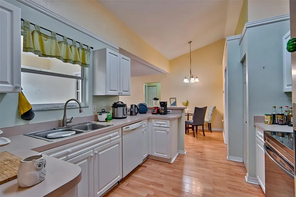 7605 SW 51st Boulevard Gainesville FL 32608